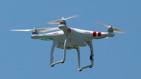 The advantages of capturing your vacation moments with leisure and professional drones.