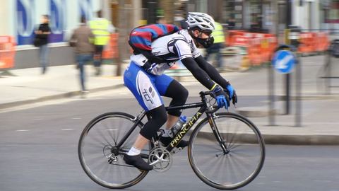 What are the main advantages of a GPS bike computer?
