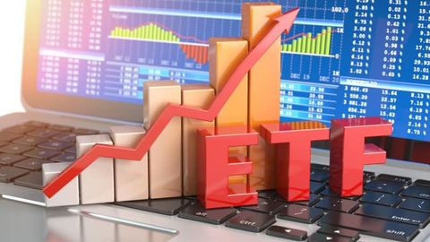 Investing in ETFs: how to increase your chances of success?