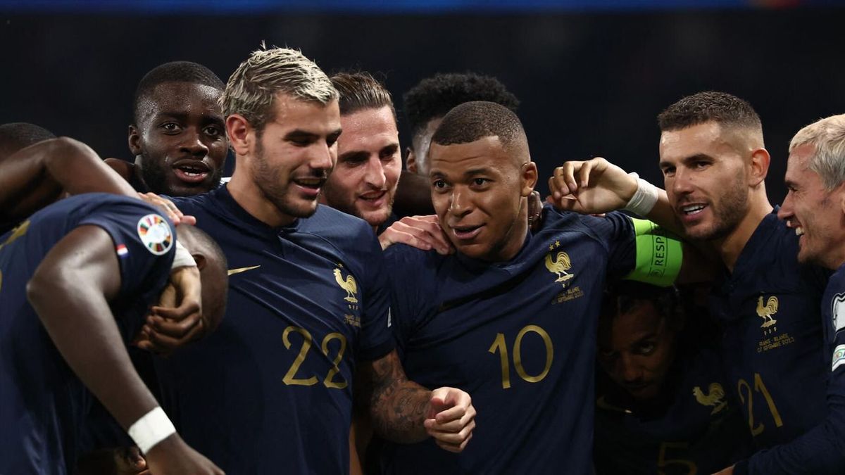 The Blues will travel by private jets to Lyon and Marseille, Philippe Diallo explains