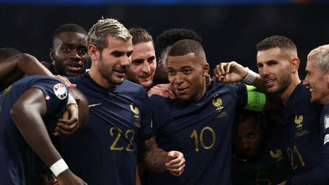The Blues will travel by private jets to Lyon and Marseille, Philippe Diallo explains