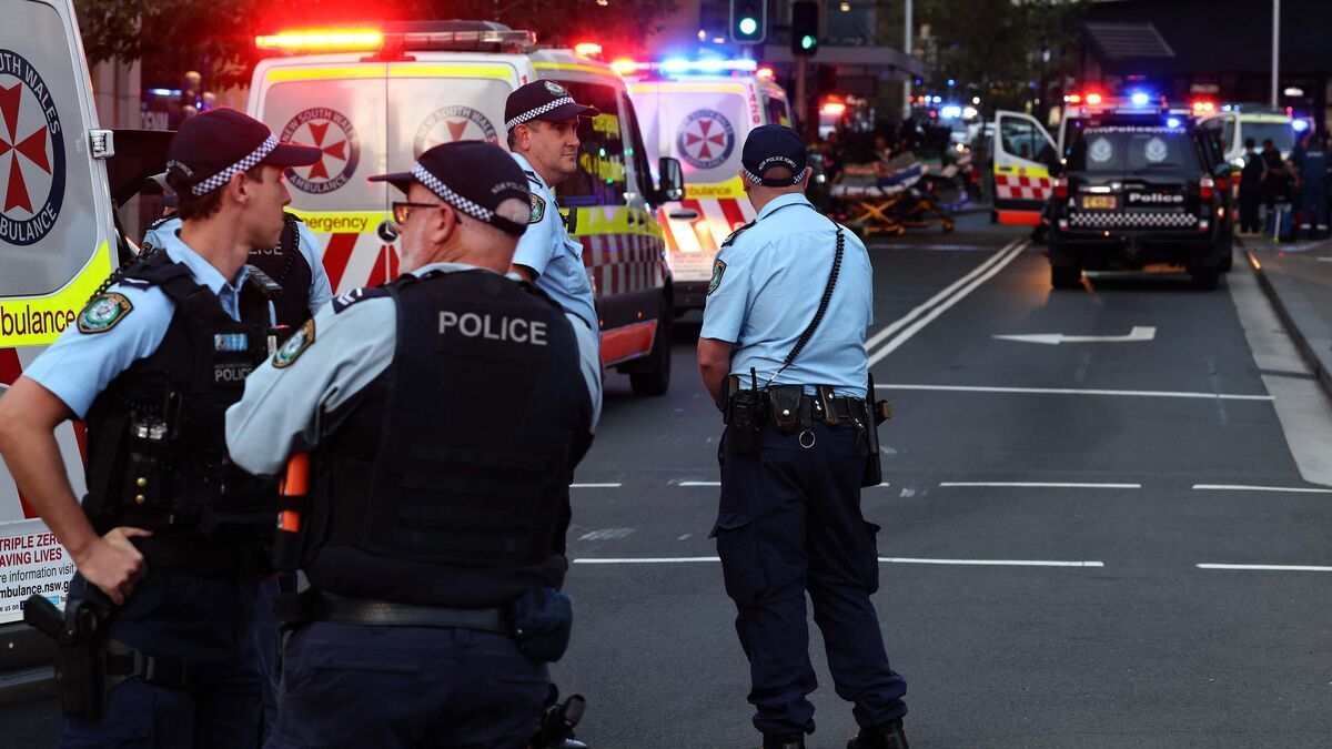Fatal knife attack in Sydney: six people killed and one suspect eliminated, update on the situation in Australia.