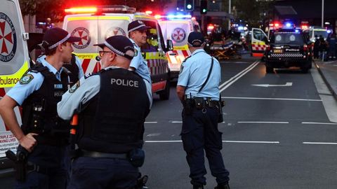 Fatal knife attack in Sydney: six people killed and one suspect eliminated, update on the situation in Australia.