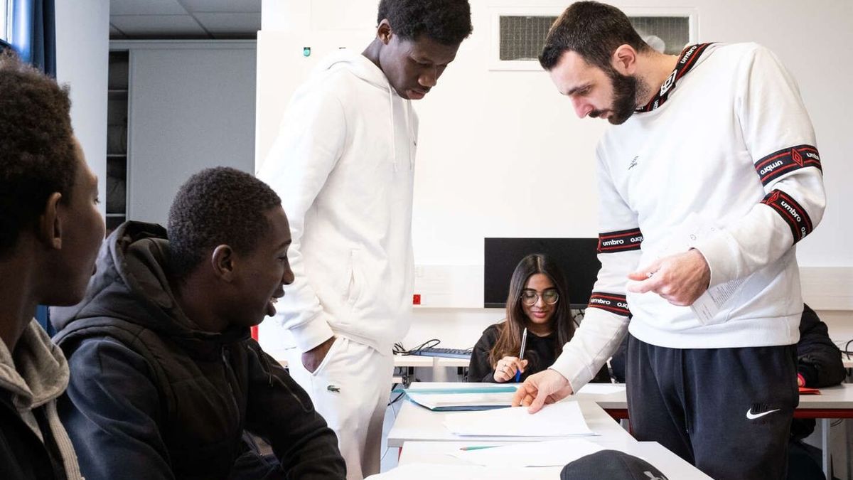 En el liceo profesional Arthur-Rimbaud de La Courneuve, una “opción olímpica” para luchar contra el abandono escolar