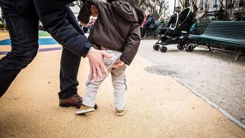 El "derecho de corrección" de los padres en una controvertida decisión del Tribunal de Apelación de Metz: ¿qué es?