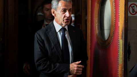 Actors in Operation 'Save Sarko' say the ex-president had close ties to the French language.