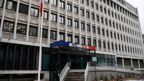 The man suspected of a series of rapes and sexual assaults in Grenoble confesses to a single rape, declares the prosecutor.