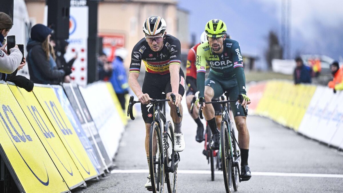 What trauma did Vingegaard, Evenepoel, Vine and Cras suffer following their accident? Fractures and punctured lungs in detail.
