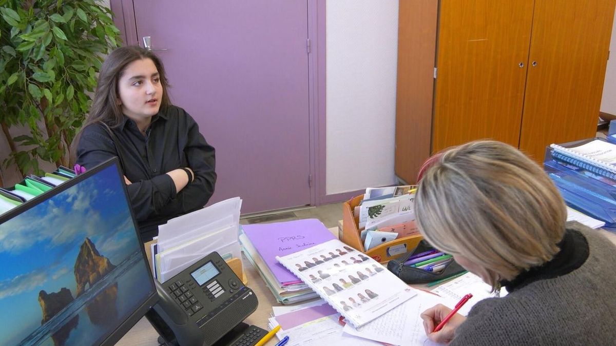 A deep look at school bullying at Jean Vilar college in an M6 documentary