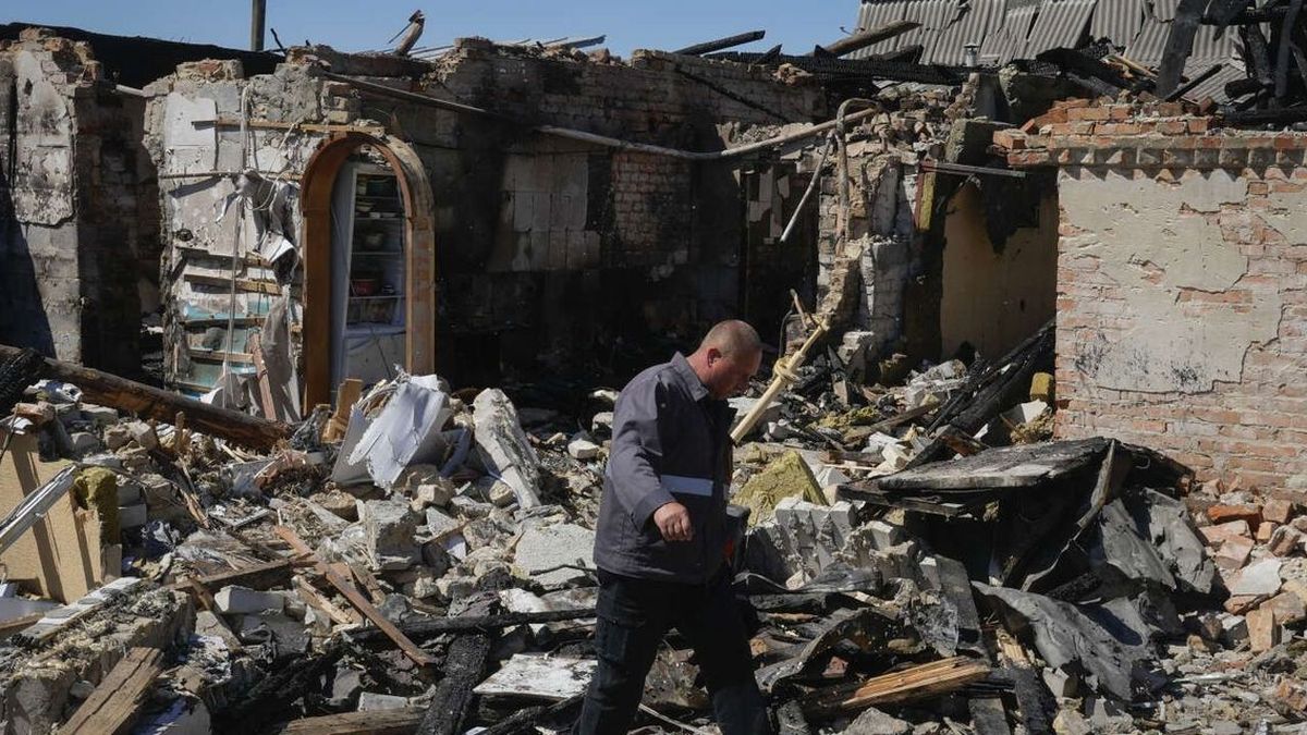 kyiv expects more power outages following 'major' Russian attack on its energy grid