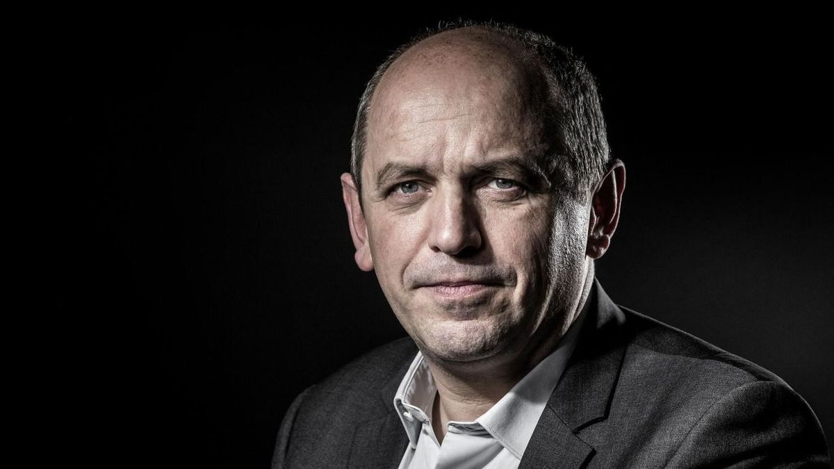 The four-day work week is beneficial for everyone, but must be organized carefully, according to Pierre Larrouturou