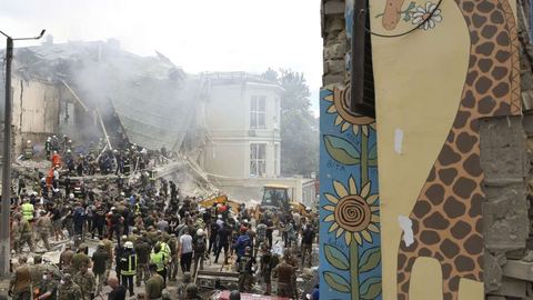 Los artefactos explosivos rusos alcanzaron a kiev, incluidos los niños ucranianos más vulnerables