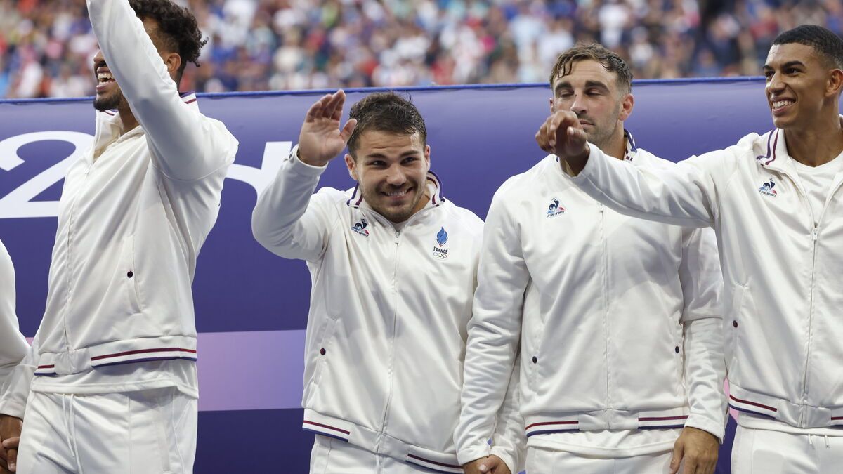 Gorgeous ! A breathtaking Dupont leads the Blues to victory: France wins its first Olympic title in rugby 7 against Fiji (28-7)